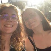 Etudiante en Art et forte de deux ans de prépa, je souhaite vous partager l'envie de parler anglais au quotidien !